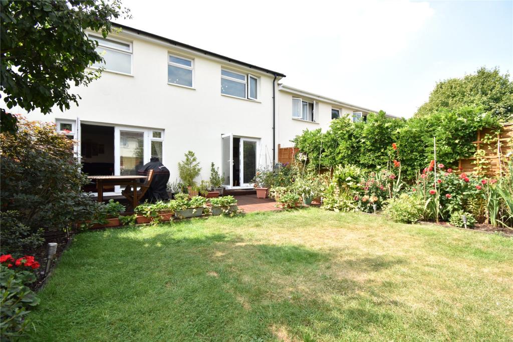3 bedroom terraced house for sale in Ingleton, Bracknell, Berkshire, RG12