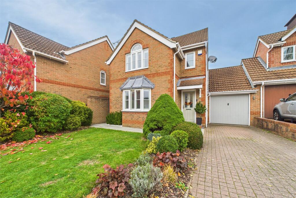 Main image of property: Foxglove Close, Winkfield Row, Bracknell, Berkshire, RG42