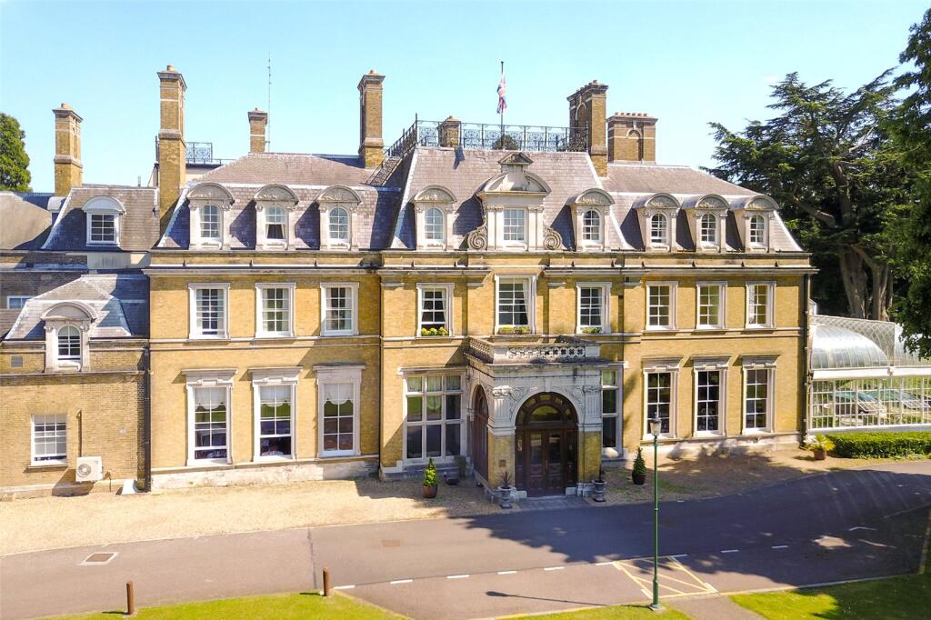 Main image of property: The Cedars, Cedars Village, Chorleywood, Hertfordshire, WD3