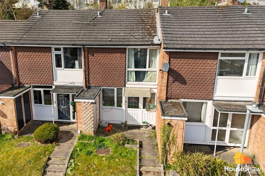 Main image of property: Abbotts Vale, Chesham, Buckinghamshire, HP5
