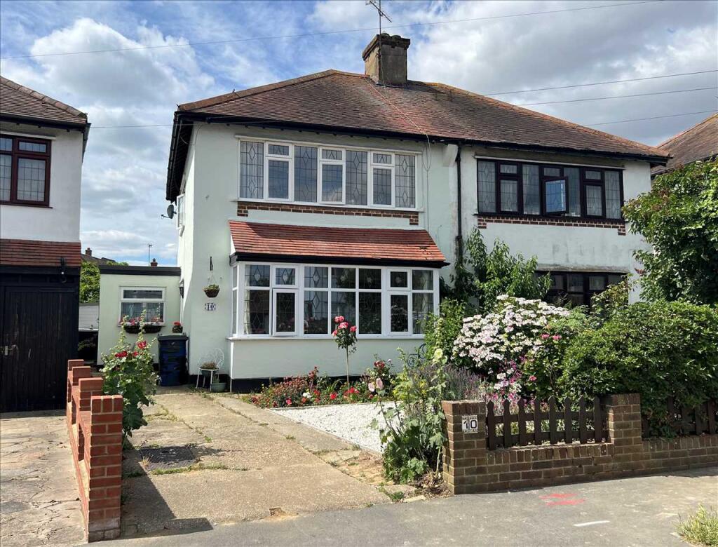 Main image of property: Westclilff on Sea