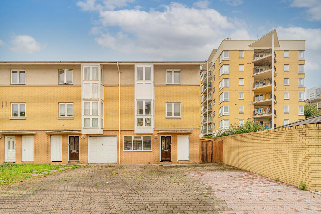 Main image of property: Jamestown Way, Docklands E14