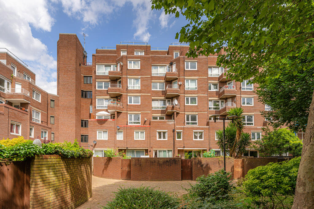 Main image of property: Kiln Court, Poplar E14