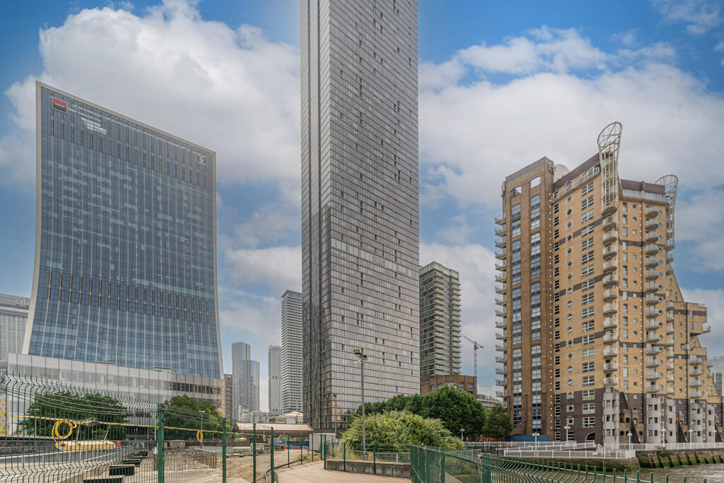 Main image of property: Landmark Pinnacle, Canary Wharf E14