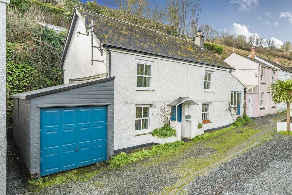 Main image of property: FLEXIBLE LIVING NEAR BEACH, PORTHALLOW