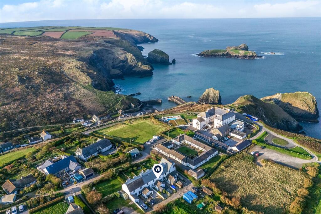 Main image of property: Cottage Near the Beach with Parking, Mullion Cove