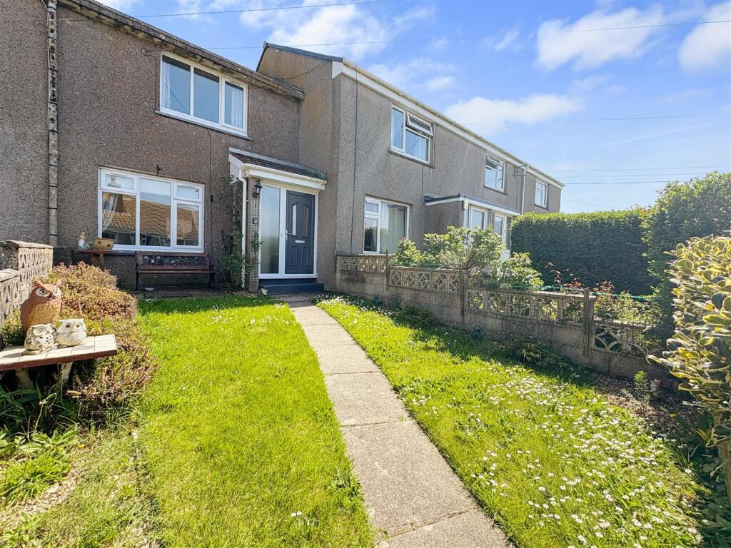 Main image of property: Ideal Local Buyers Home, Porthleven