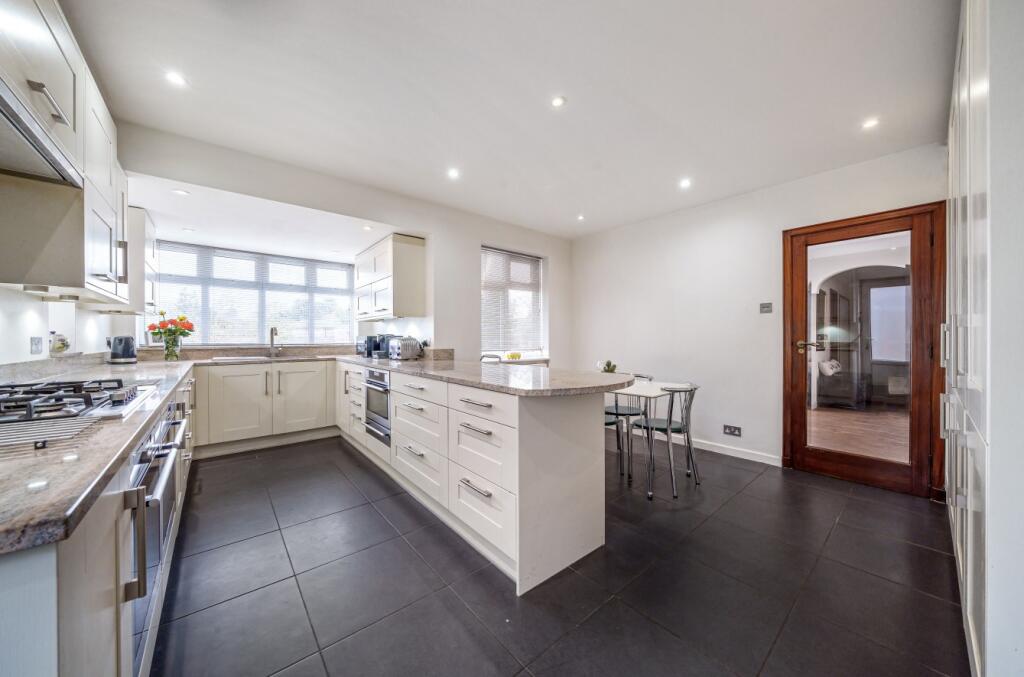 3 bedroom bungalow for sale in The Birches, Orpington, Kent, BR6