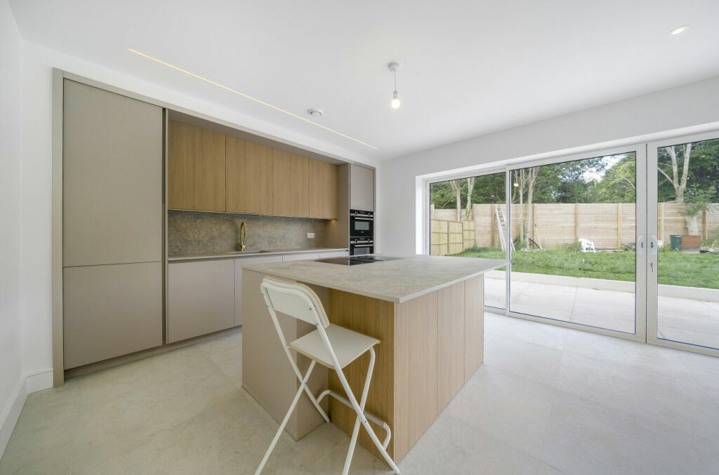 Additional property image - Goddington Lane, Orpington, Kent, BR6