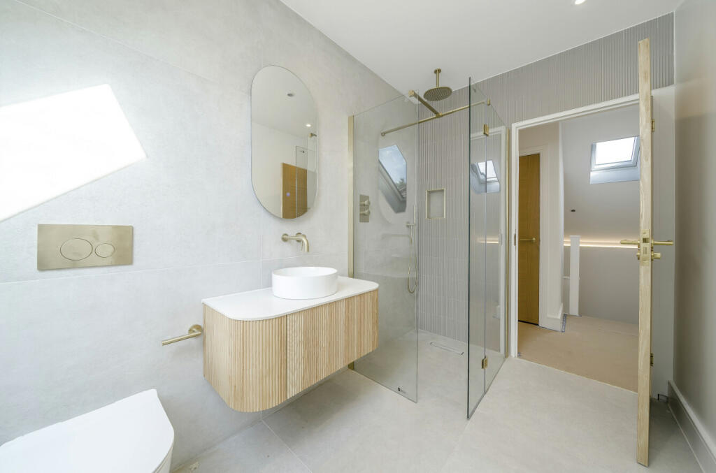 Additional property image - Goddington Lane, Orpington, Kent, BR6