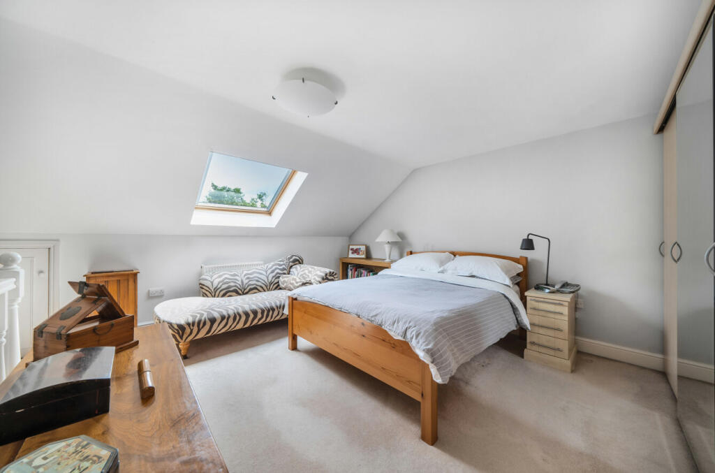 Additional property image - Willow Walk, Orpington, Kent, BR6