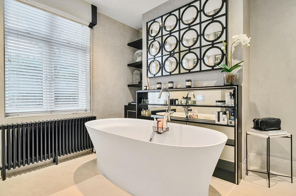 Additional property image - Westerham Road, Keston, Kent, BR2