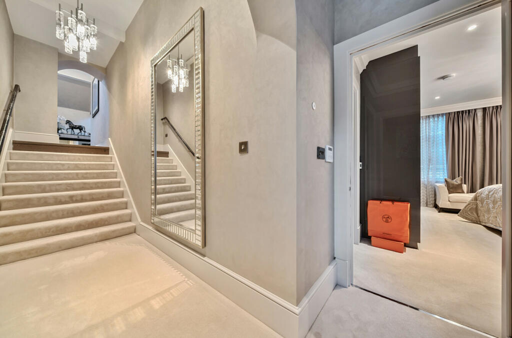 Additional property image - Westerham Road, Keston, Kent, BR2