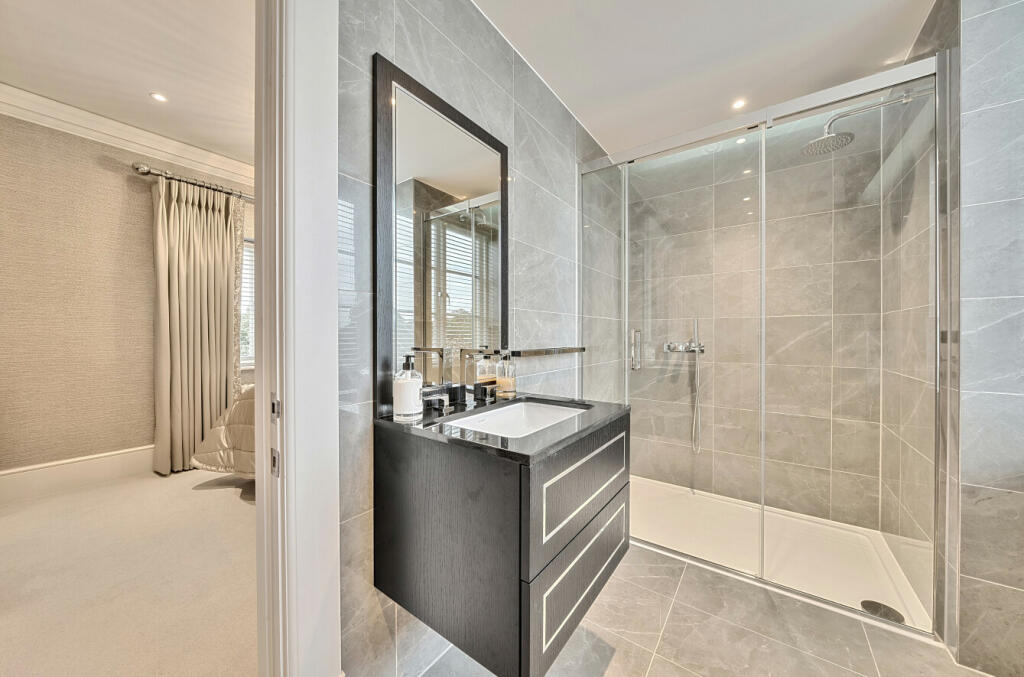 Additional property image - Westerham Road, Keston, Kent, BR2