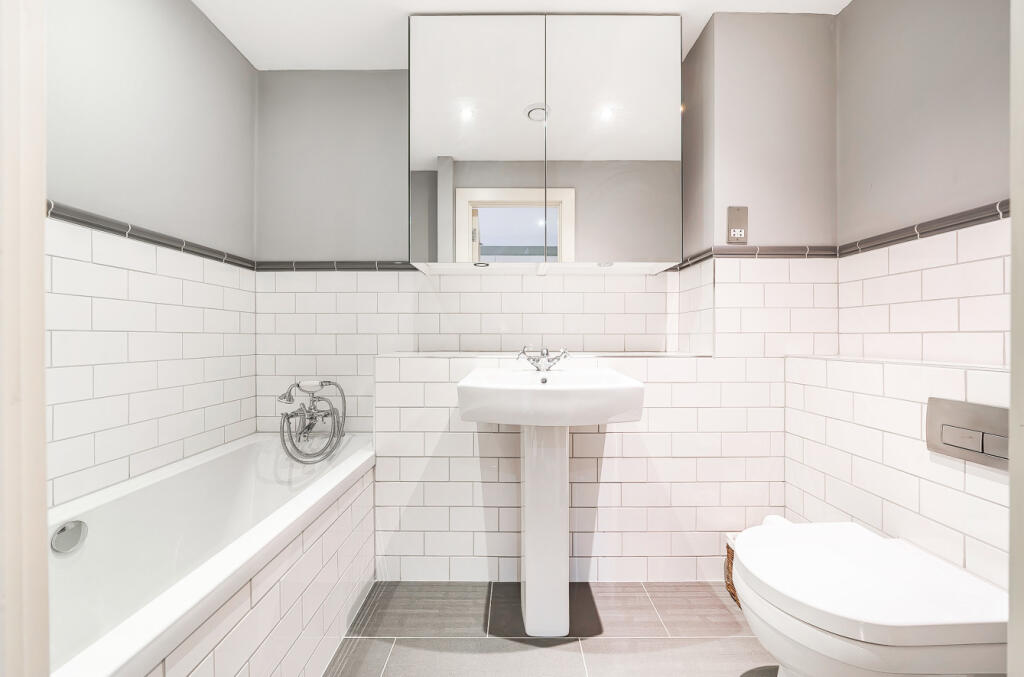 Additional property image - Holwood Estate, Westerham Road, Keston, Kent, BR2