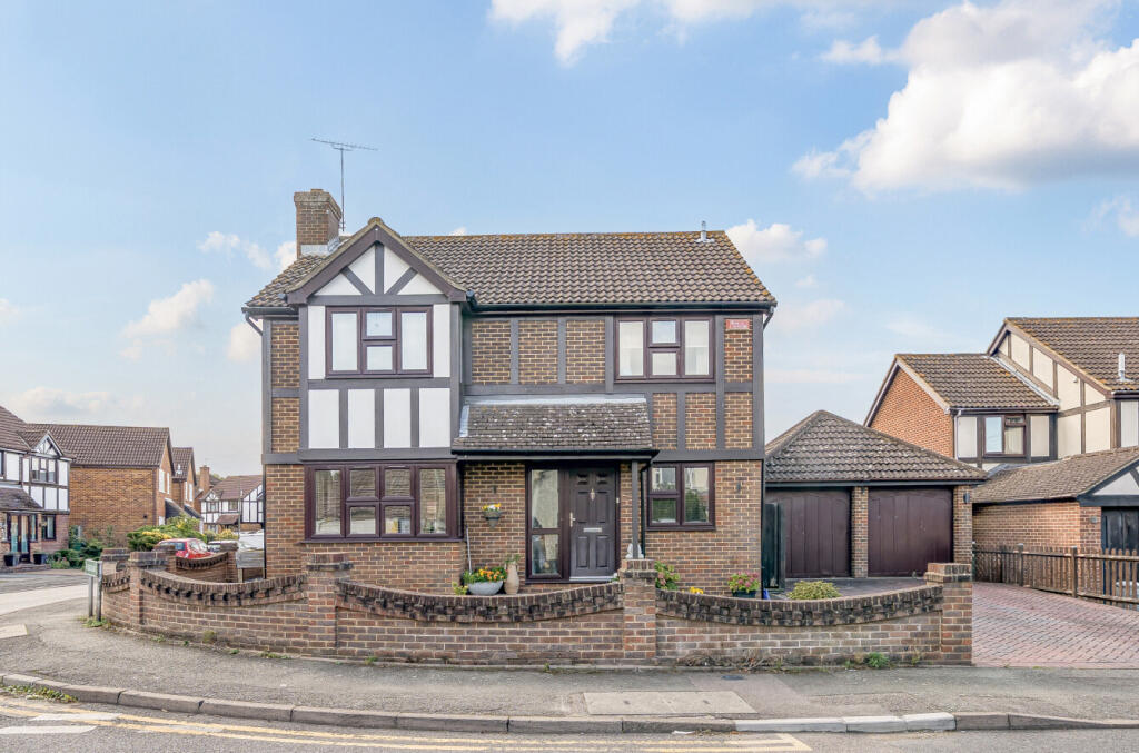 Main image of property: Lennard Road, Bromley Common, Kent, BR2