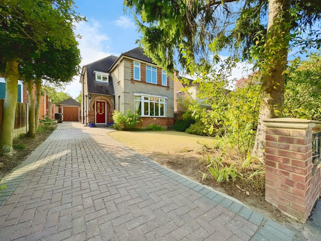 Main image of property: Longstomps Avenue, Chelmsford, CM2