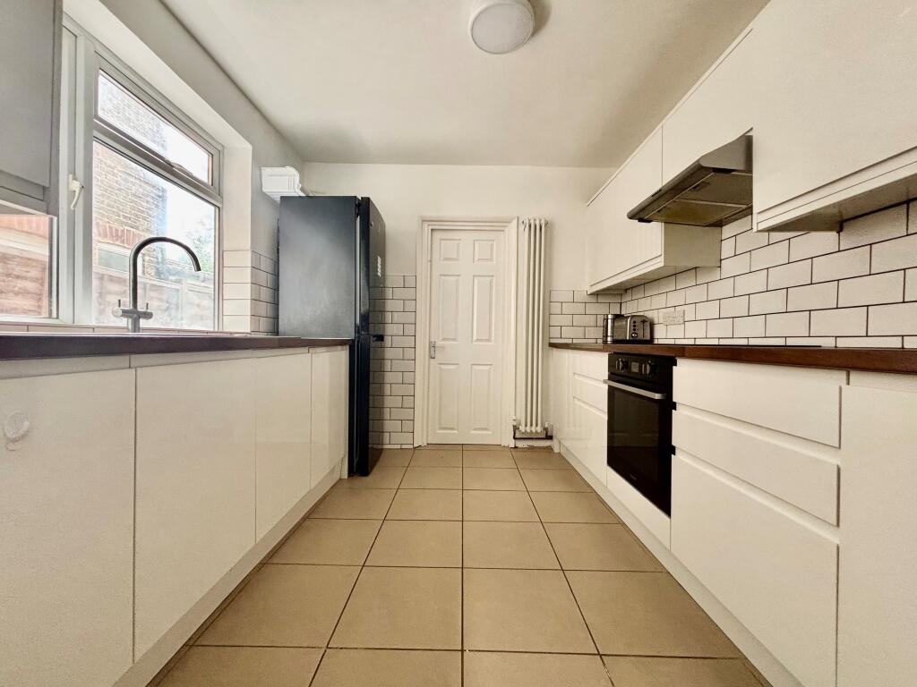 Main image of property: St. Johns Road, Gillingham