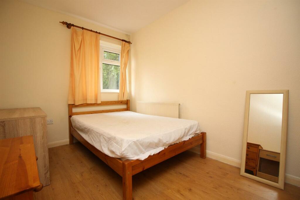 Additional property image - Kemsing Gardens, Canterbury