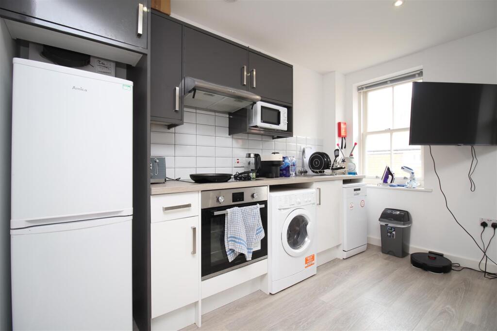 Main image of property: Havelock Street, Canterbury