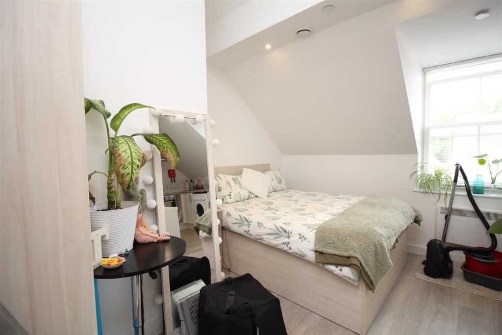 Main image of property: Havelock Street, Canterbury