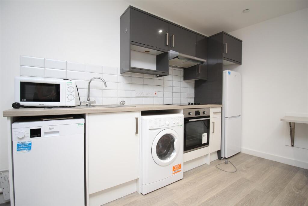 Main image of property: Havelock Street, Canterbury