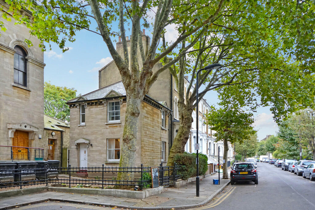 Main image of property: Glenarm Road, London