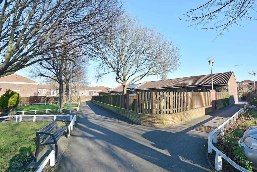 Main image of property: Corsley Way, Hackney Wick