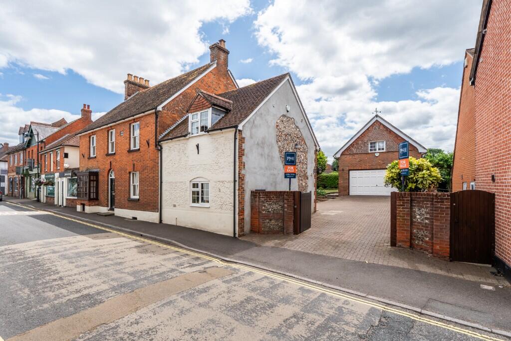 Main image of property: High Street, Overton RG25