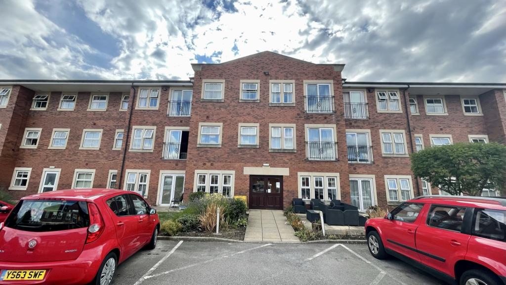 2 bedroom apartment for sale in Locke Road, Dodworth, Barnsley, S75