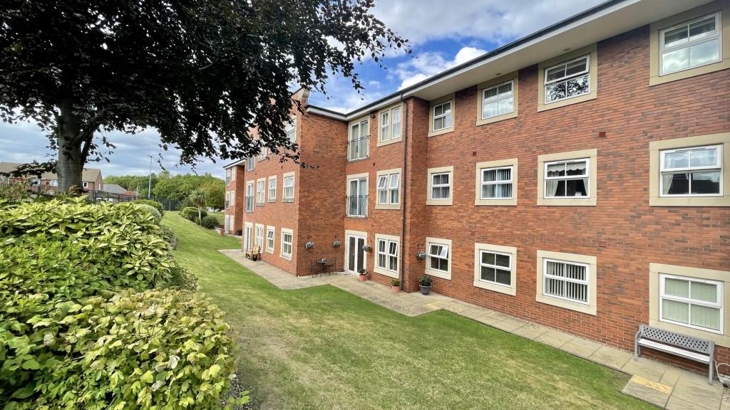 2 bedroom apartment for sale in Locke Road, Dodworth, Barnsley, S75