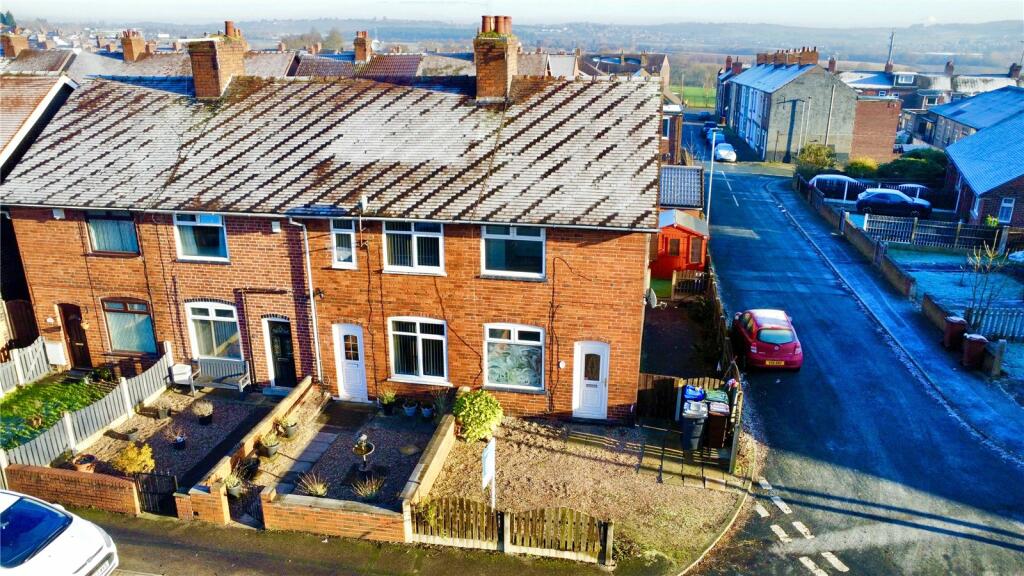 2 bedroom end of terrace house for sale in Churchfield Avenue, Cudworth