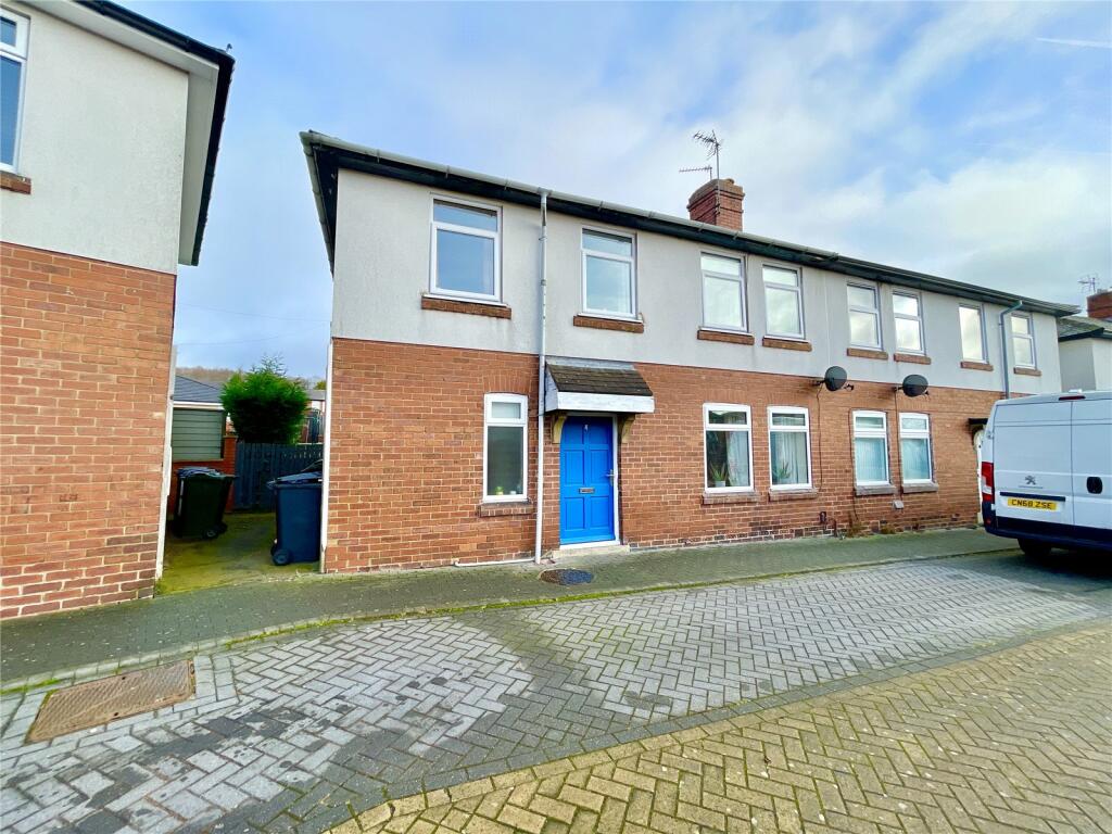 3 bedroom semidetached house for sale in Kingwell Crescent, Worsbrough