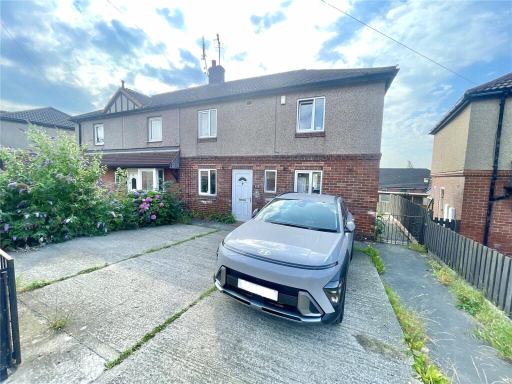 Main image of property: Pontefract Road, Cundy Cross, S71