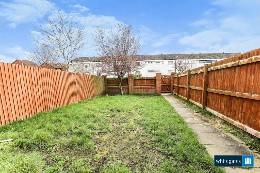 3 bedroom semidetached house for sale in Waterpark Drive, Liverpool