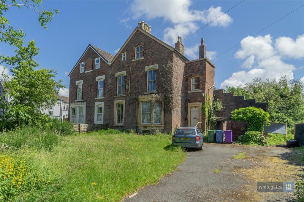 6 bedroom semidetached house for sale in Breckside Park, Liverpool, Merseyside, L6