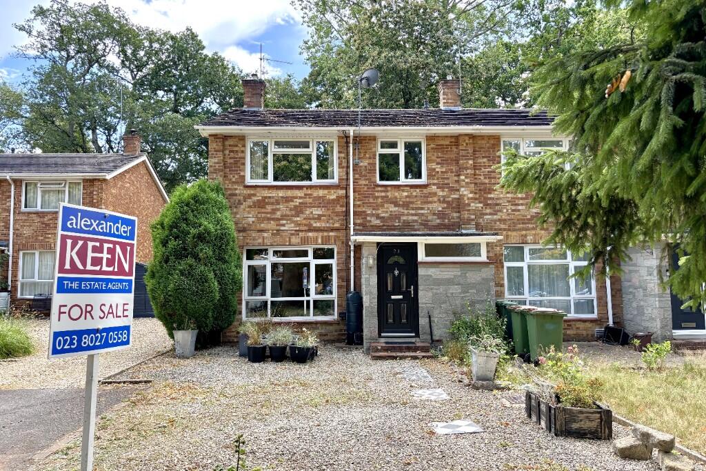 Main image of property: Maytree Road, Hiltingbury, Chandler's Ford, SO53
