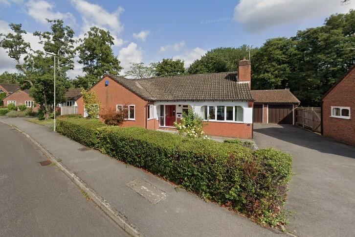 Main image of property: Taw Drive, Valley Park, Chandlers Ford, SO53