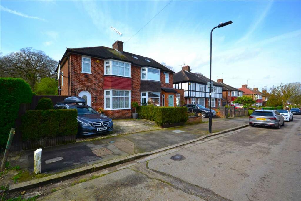 Main image of property: Woodland Rise, Greenford