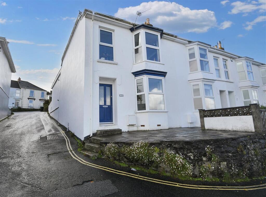 Main image of property: FALMOUTH