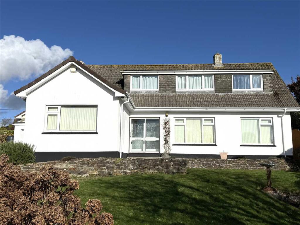 Main image of property: CARNON DOWNS