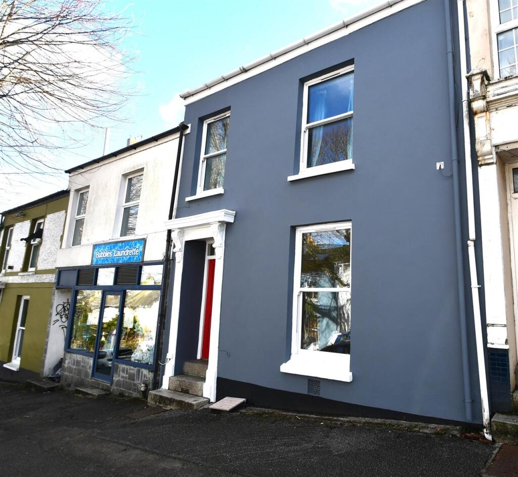 Main image of property: FALMOUTH