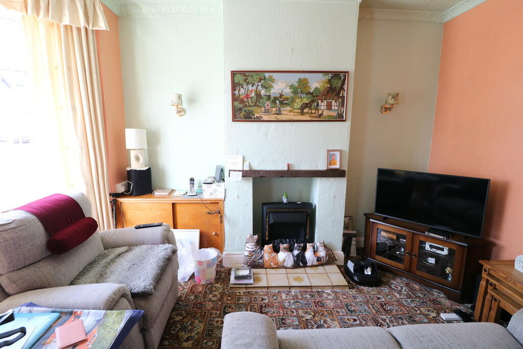 Additional property image - Lugtrout Lane, Solihull