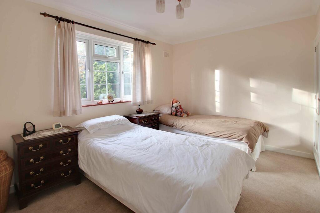 Additional property image - Hawes Lane, West Wickham, BR4