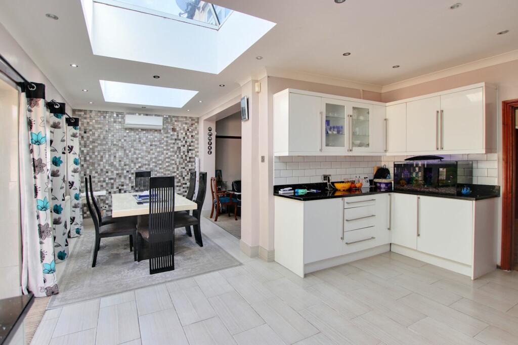 Additional property image - Spring Park Avenue, Shirley