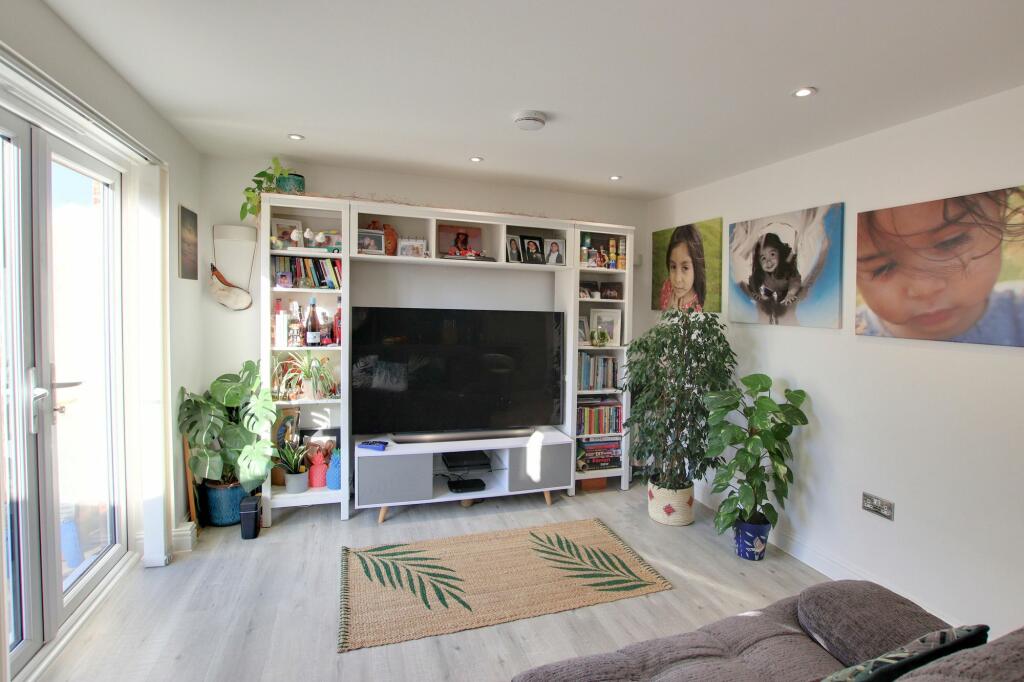 Additional property image - Orchard Way, Shirley