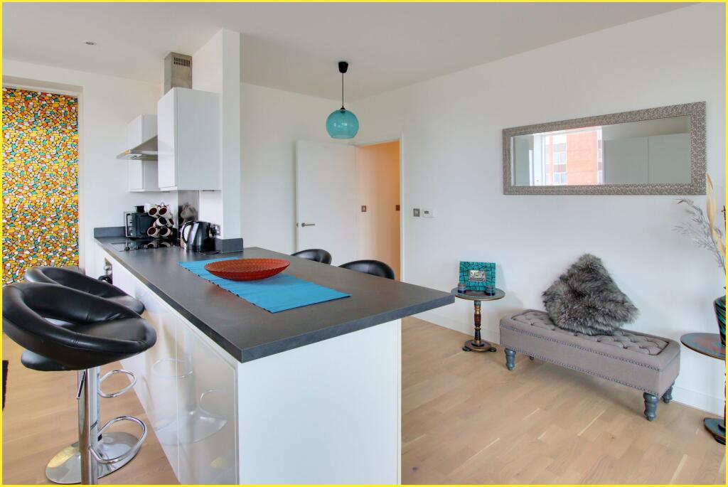 Additional property image - Yardmaster House, Cross Road, East Croydon