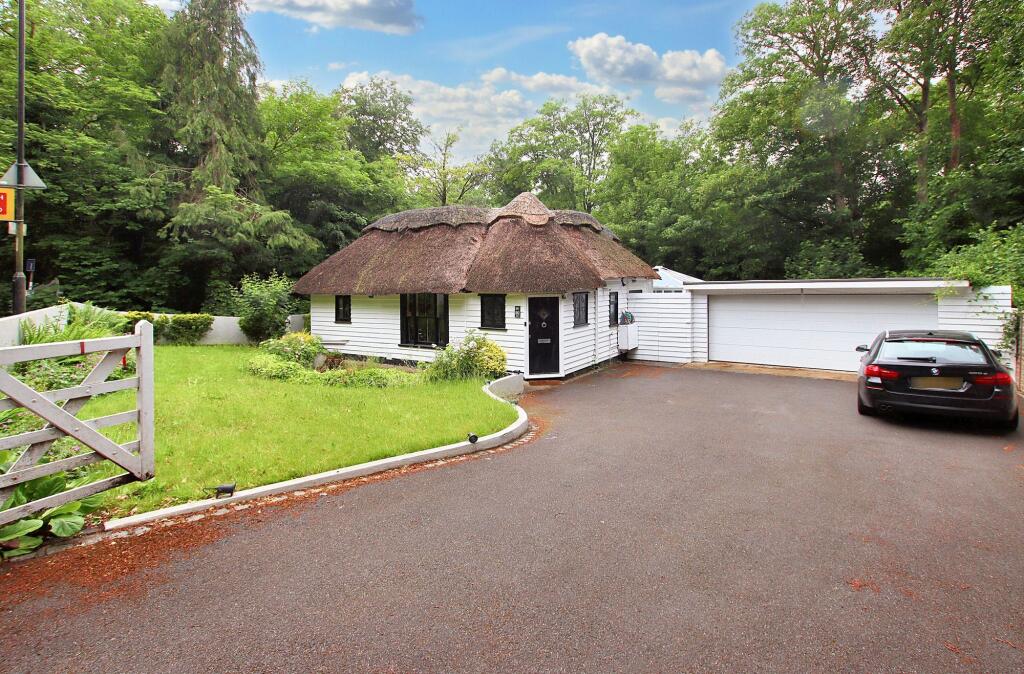 Main image of property: Coombe Farm Lodge, Oaks Road, Croydon