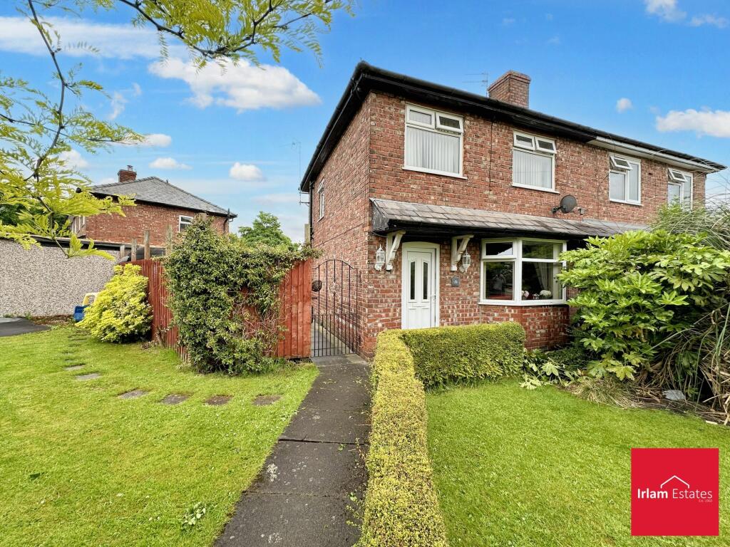 3 bedroom semidetached house for sale in Marlborough Road, Irlam, M44