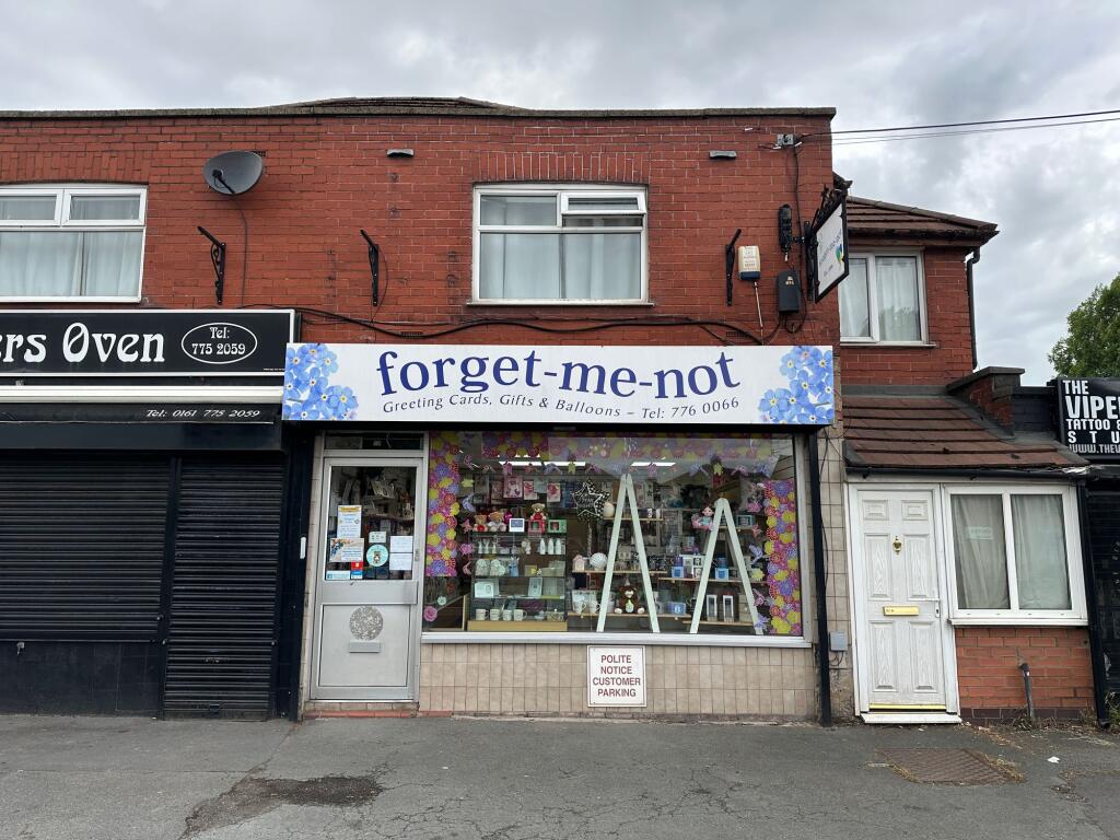 Main image of property: Liverpool Road, Irlam, M44